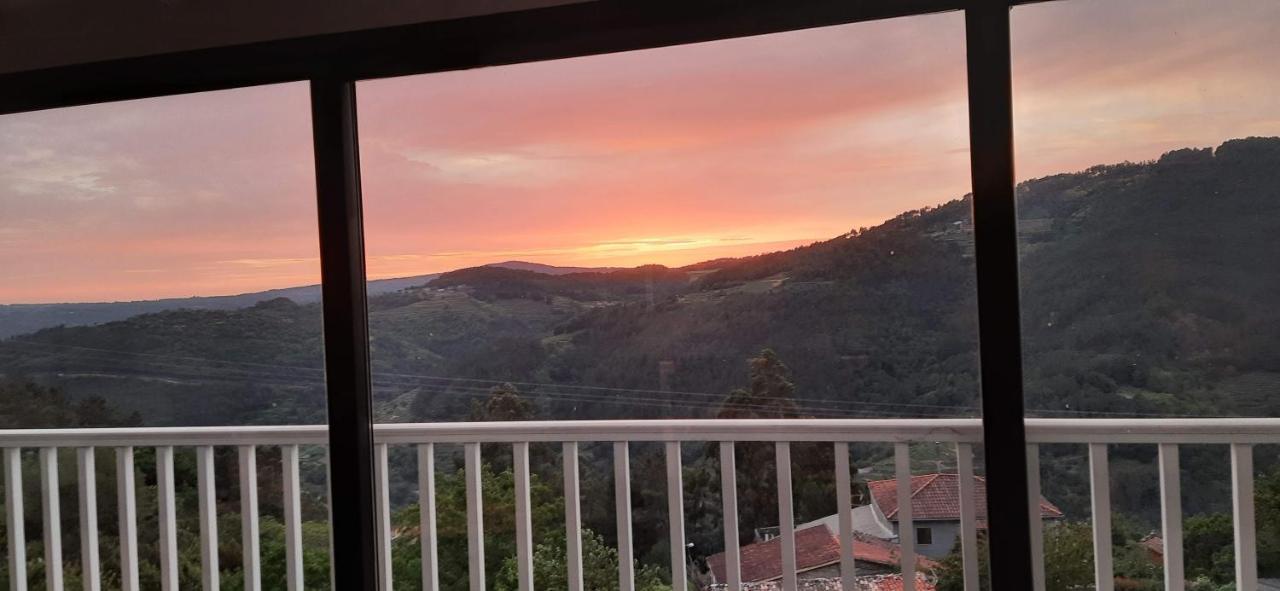 Casa Da Vina - Ribeira Sacra Villa Nogueira De Ramuin ภายนอก รูปภาพ