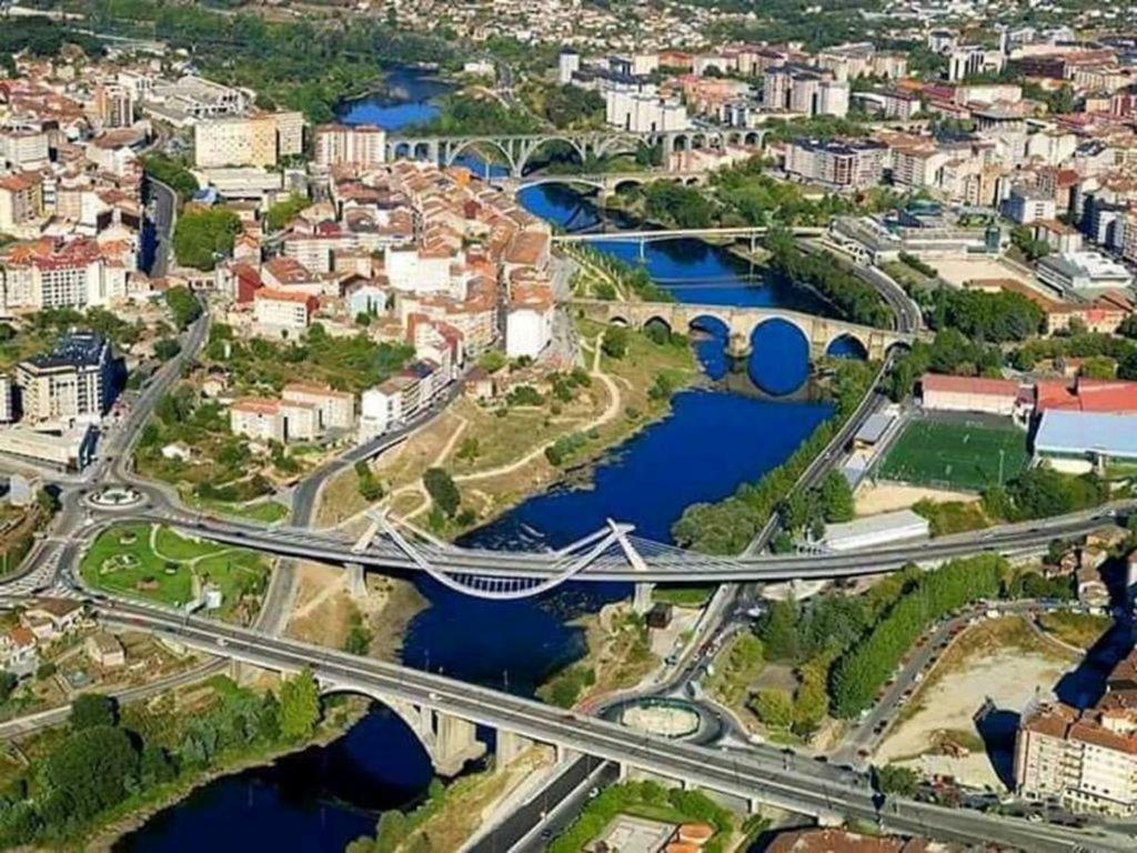 Casa Da Vina - Ribeira Sacra Villa Nogueira De Ramuin ภายนอก รูปภาพ